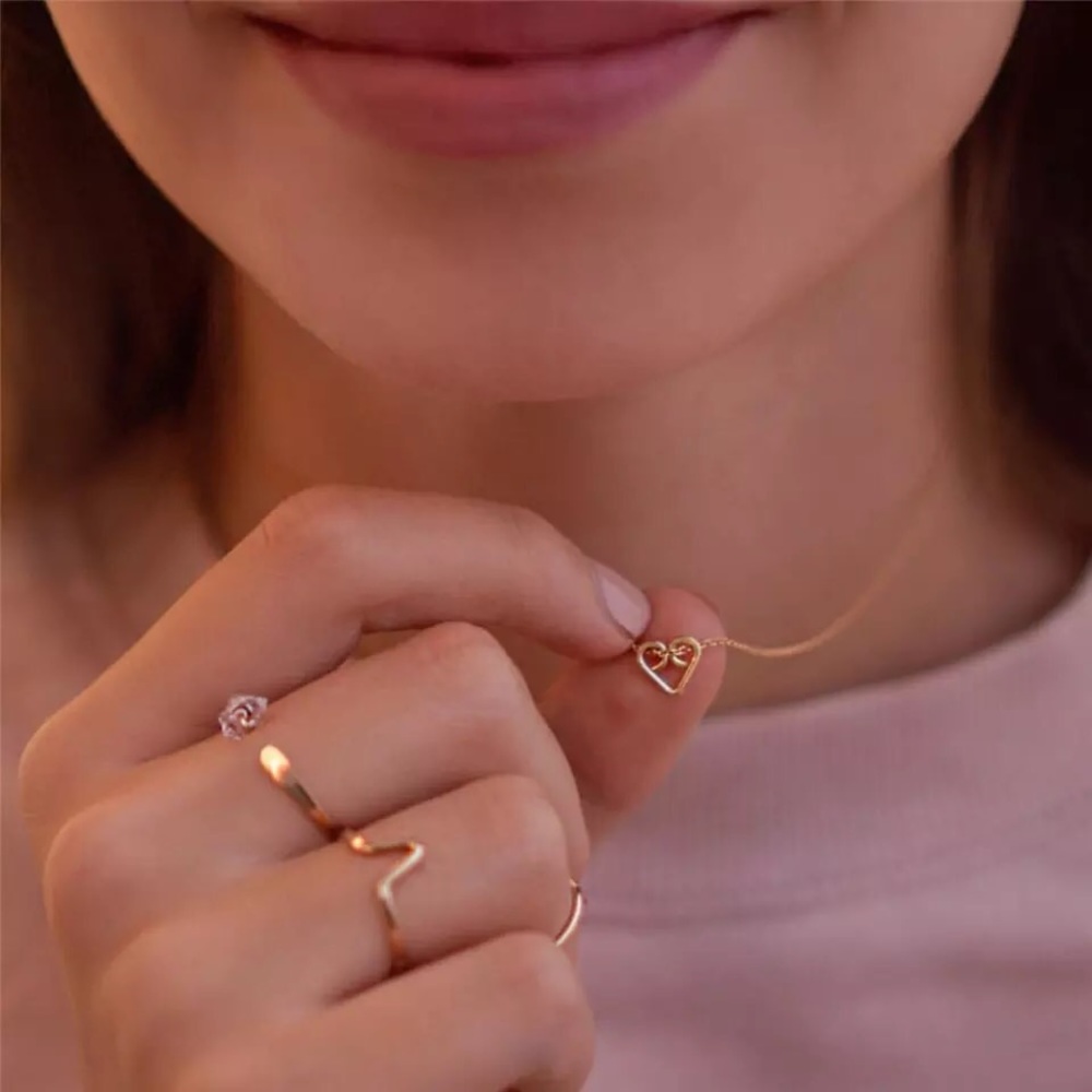 Gold Tone Dainty Heart Choker